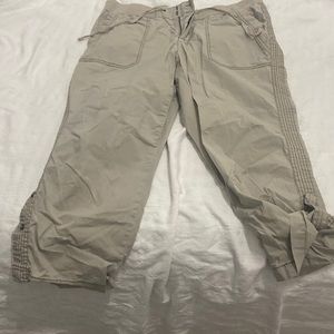 Khaki capris